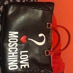 Love moschino tote❤️